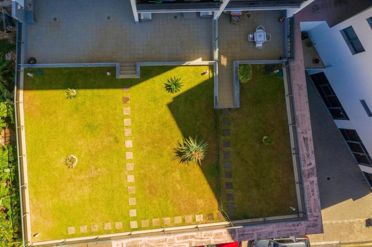 5 Bedrooms In Privileged Area With Ocean View Appartement