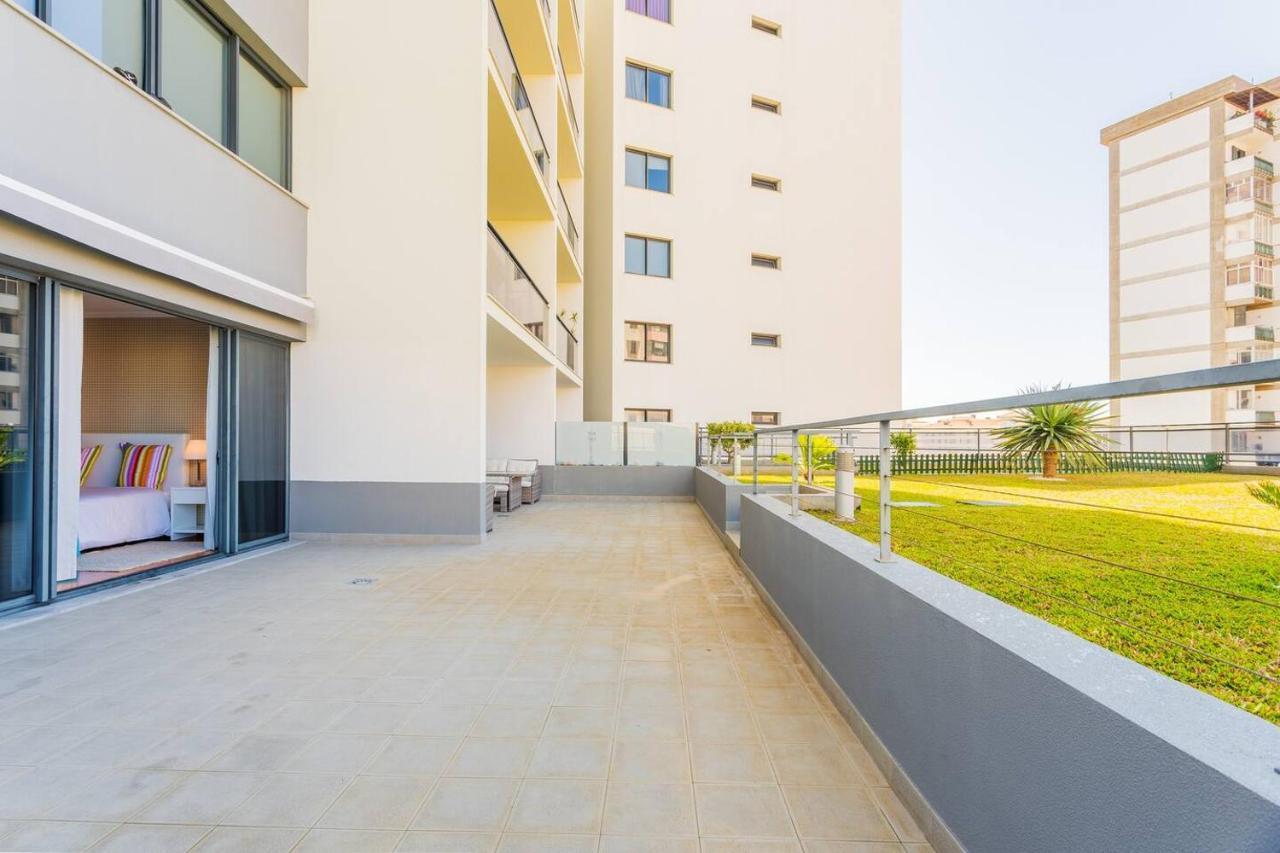 5 Bedrooms In Privileged Area With Ocean View Funchal (Madeira)