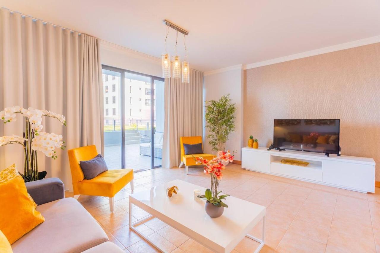5 Bedrooms In Privileged Area With Ocean View Appartement Funchal (Madeira)