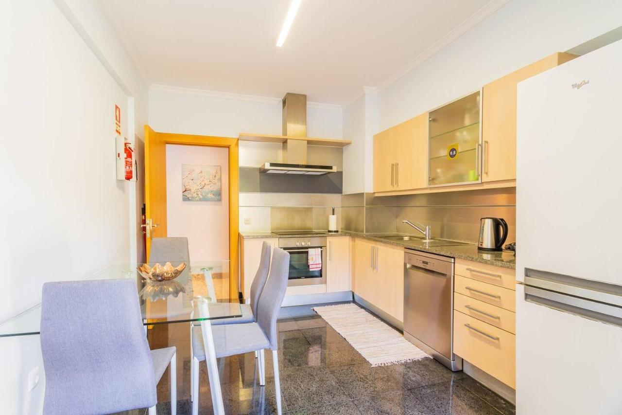 Appartement 5 Bedrooms In Privileged Area With Ocean View Funchal (Madeira)