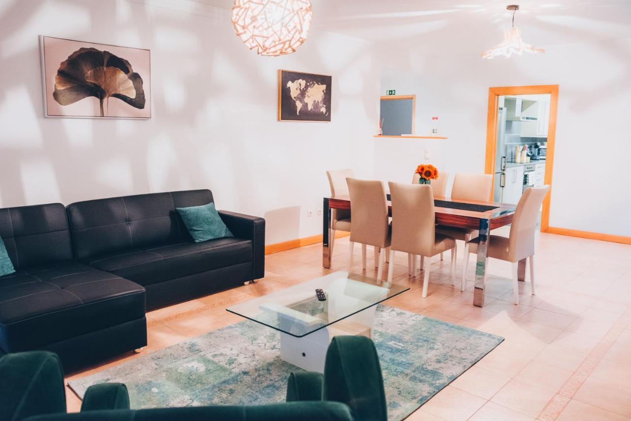 5 Bedrooms In Privileged Area With Ocean View Appartement